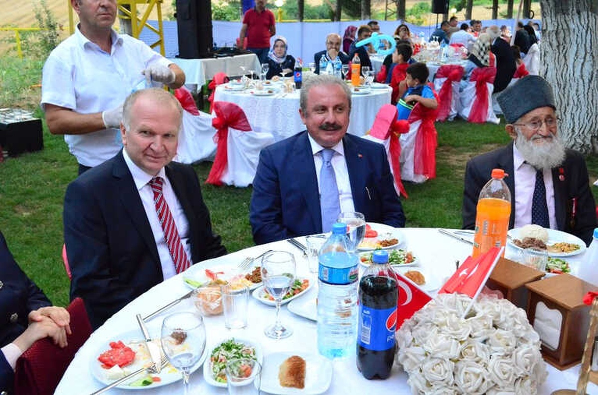 15 Temmuz Nedeniyle Şehit Yakınları, Gazi ve Aileleri Bir Araya Geldi