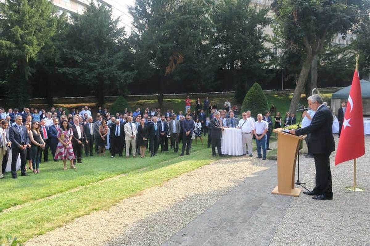 15 Temmuz Şehitleri İkinci Yılında Fransa\'da Anıldı