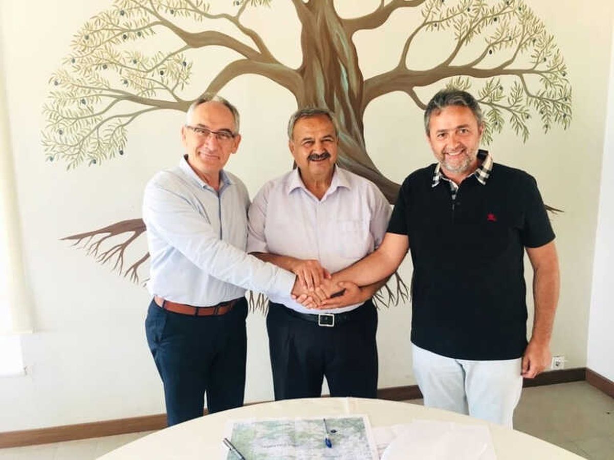 Başkan Uysal 100 Yıllık Husumeti Çözdü