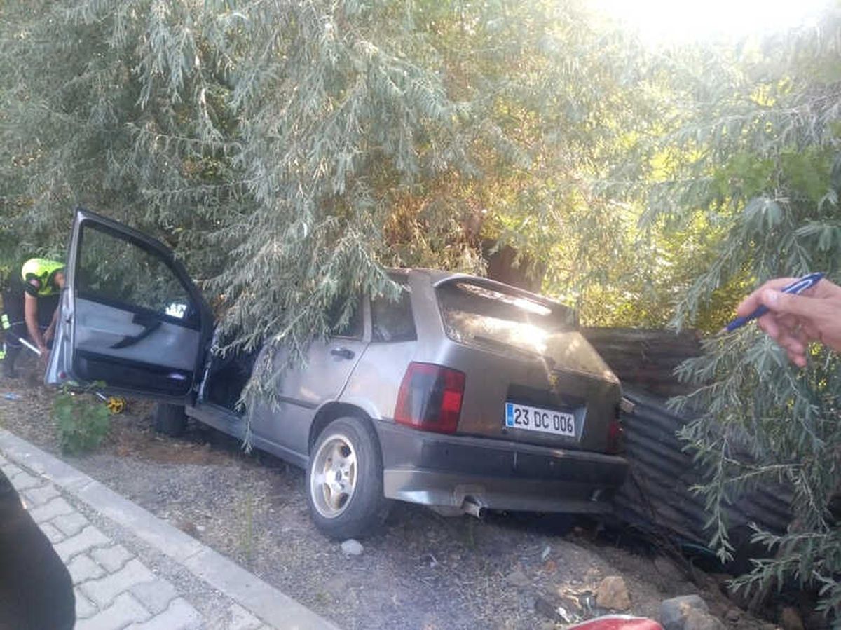 Bingöl\'de Trafik Kazası: 2 Yaralı