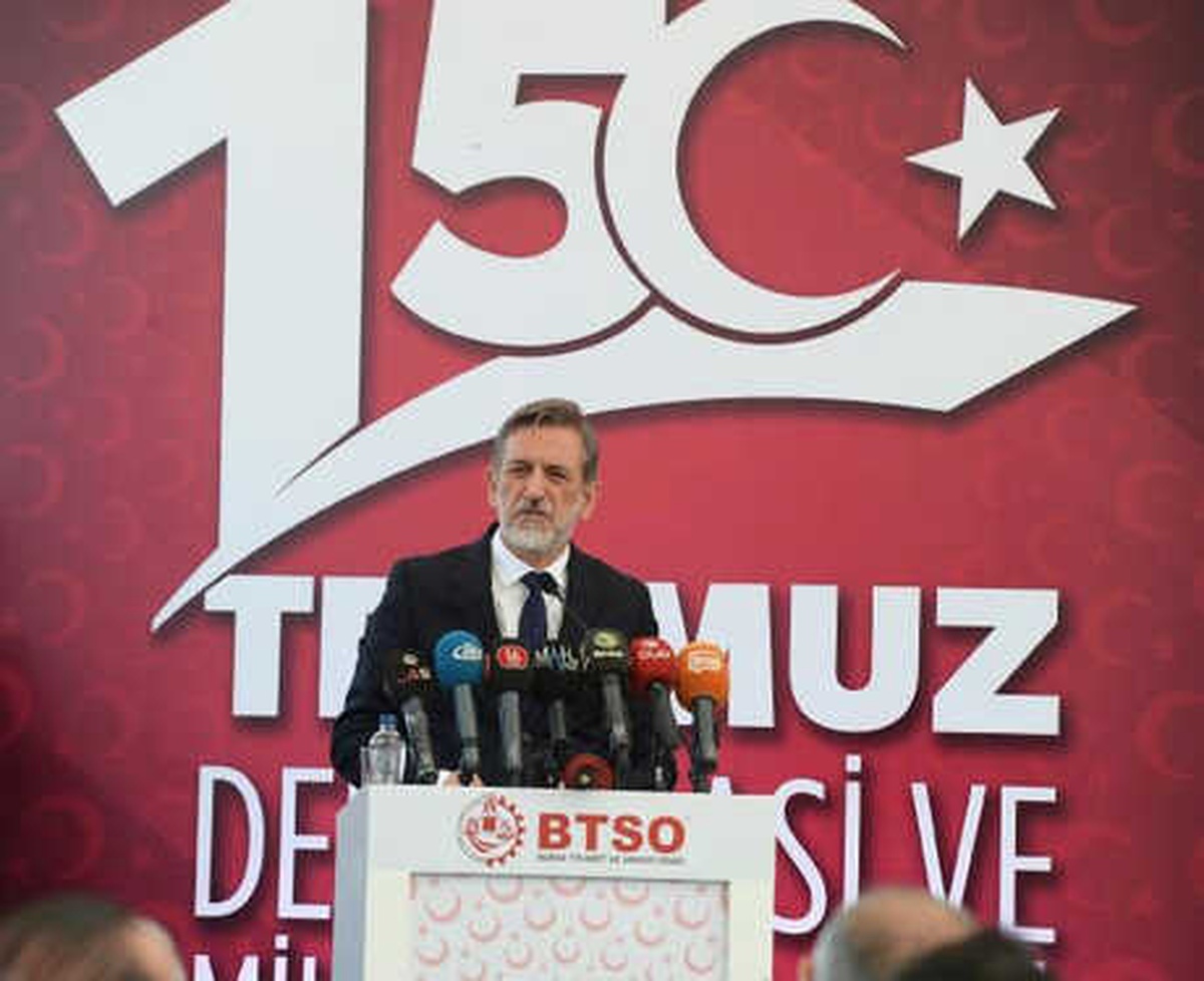 Burkay: 15 Temmuz Demokrasi ve Milli Birlik Günümüz Kutlu Olsun