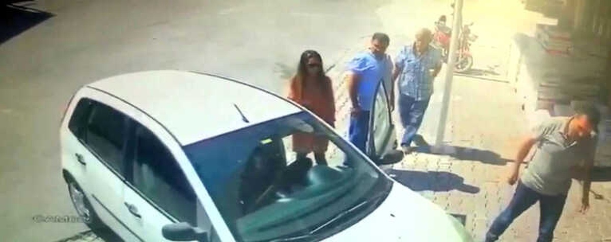 El Freni Çekilmeyen Araç Faciaya Davetiye Çıkardı
