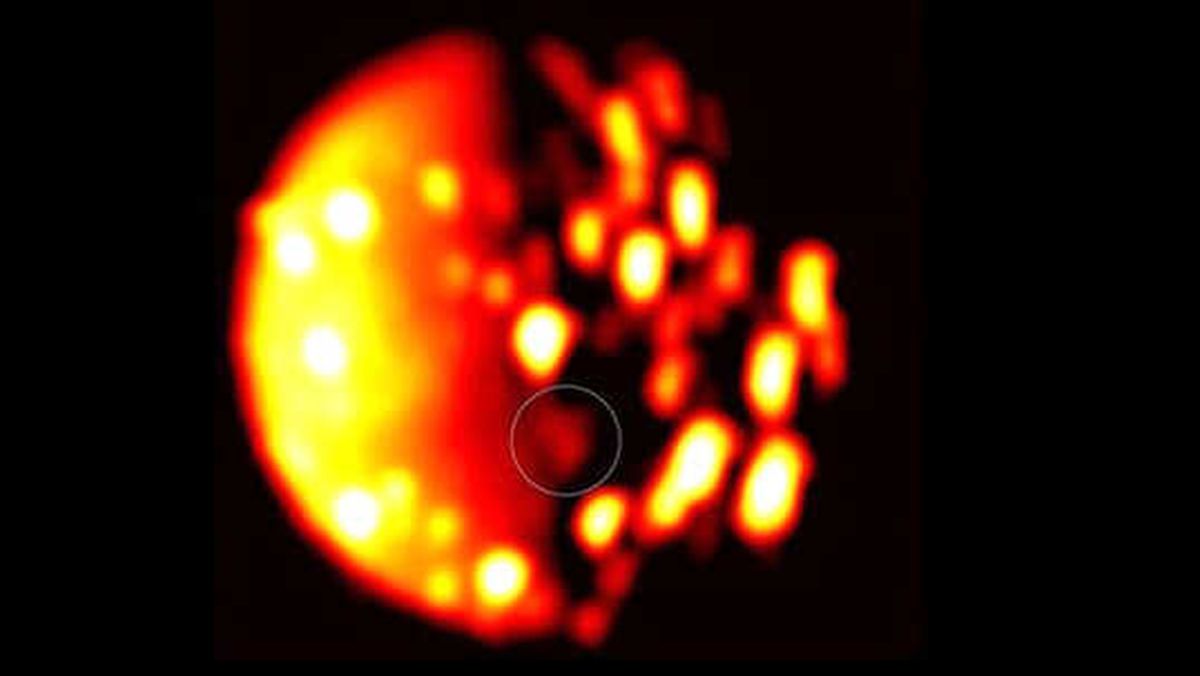 Juno, Jüpiter\'in Uydularından İo\'da Yanardağ Olduğunu Saptadı