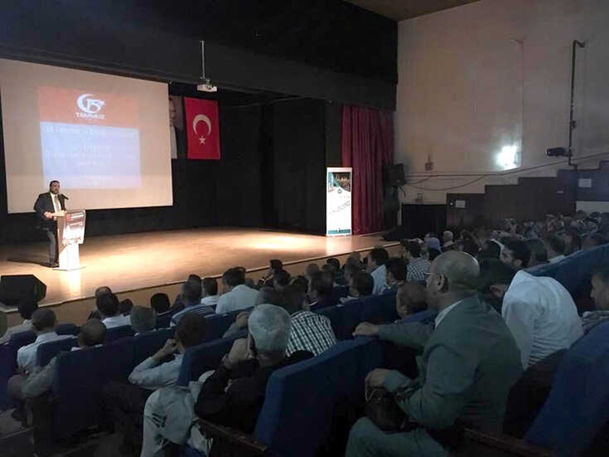 Kütahya\'da \'15 Temmuz ve Din Güvenliği\' Konulu Konferans