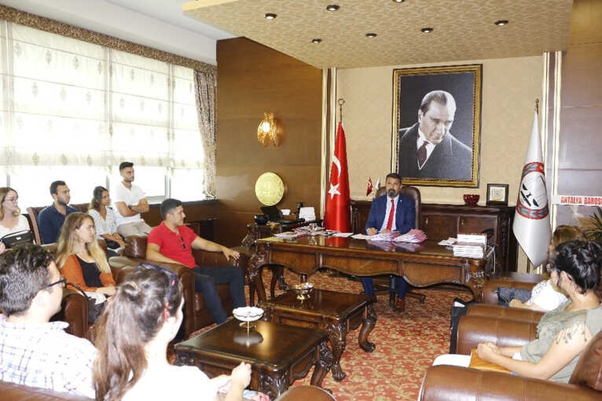 Yeşilboğaz: "Olaylara Herkesten Farklı Bakmalısınız"