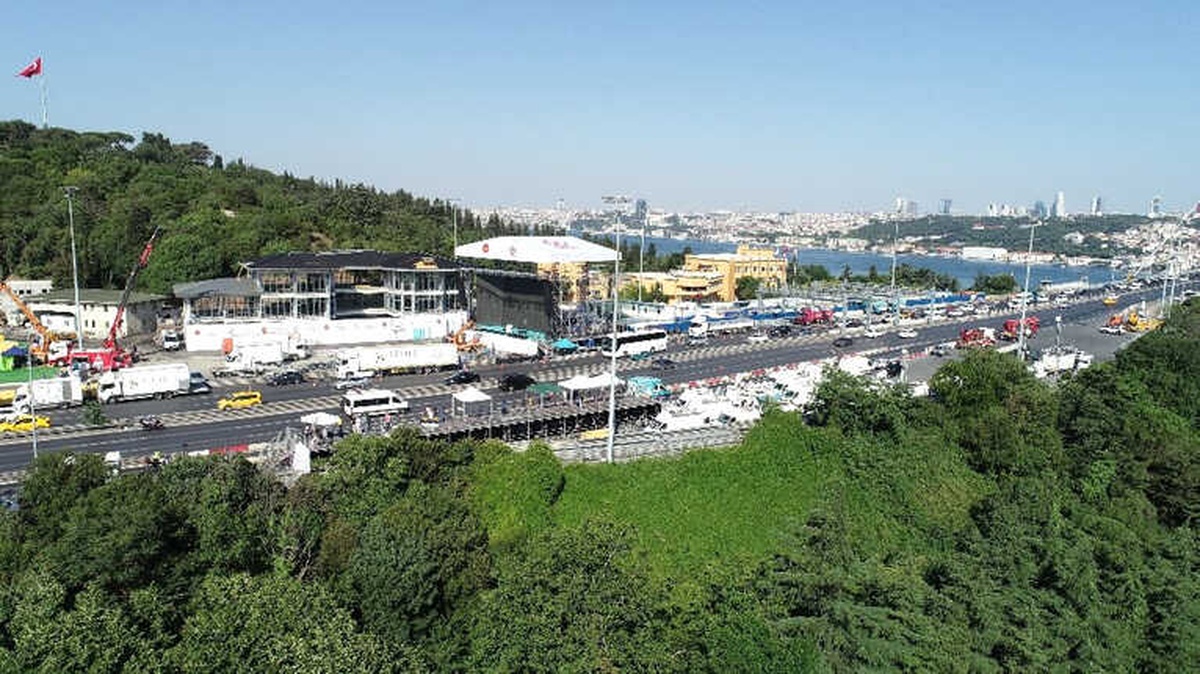 15 Temmuz Şehitler Köprüsü\'ndeki Hazırlıklar Havadan Görüntülendi