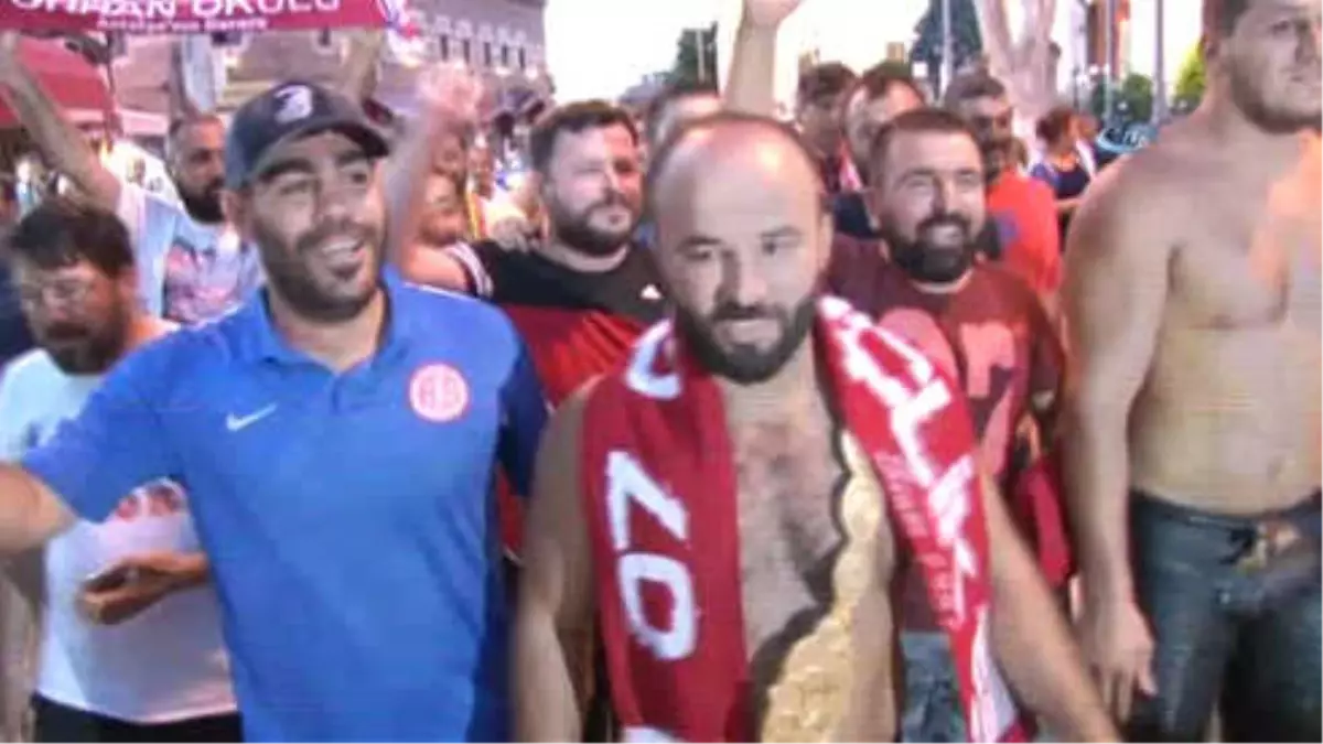 2018 Kırkpınar Şampiyonu Orhan Okulu Hamam Geleneğini Bozmadı