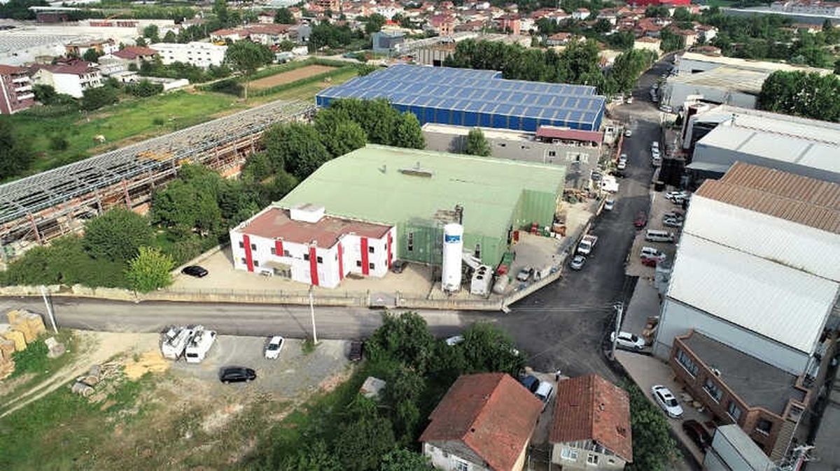 28 Cadde ve Sokağa 17 Bin Ton Sıcak Asfalt Serildi