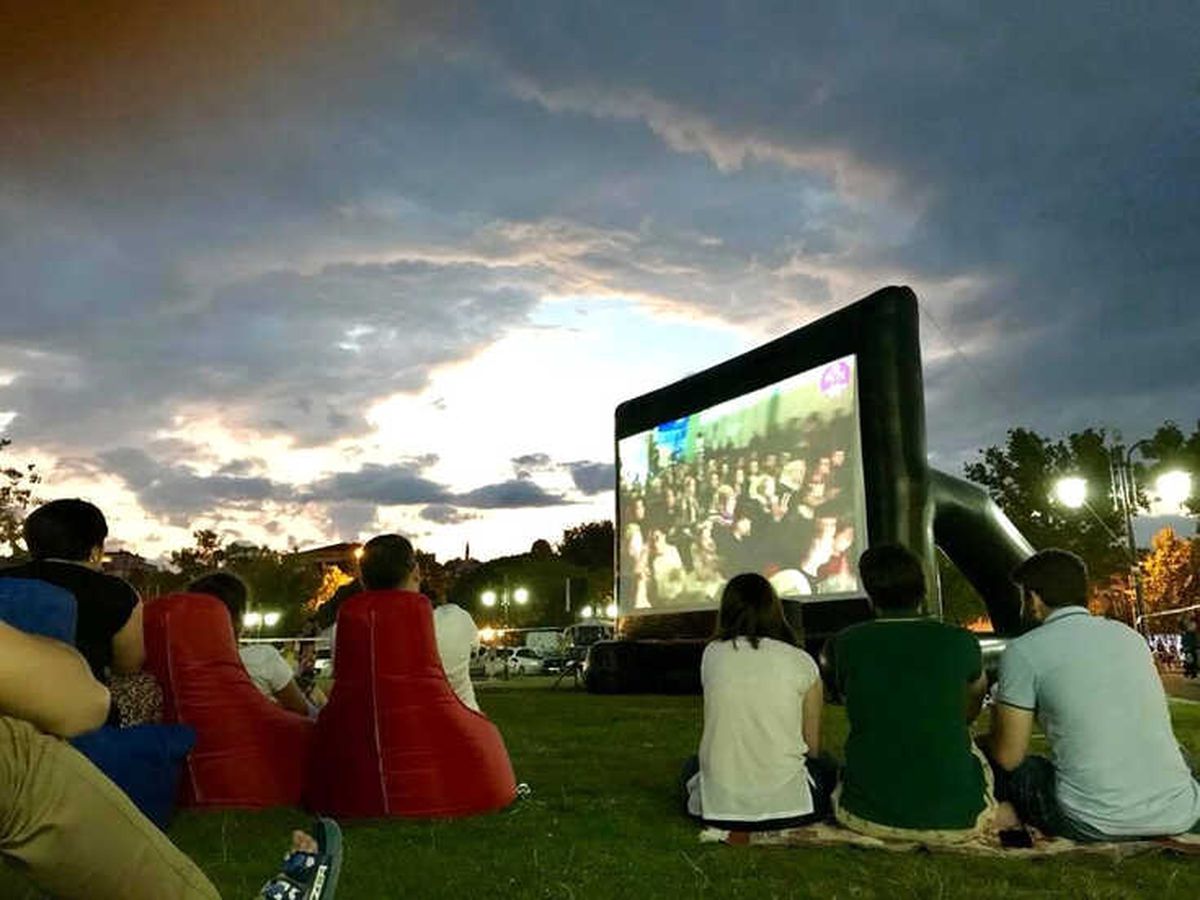 Açık Havada Sinema Keyfi