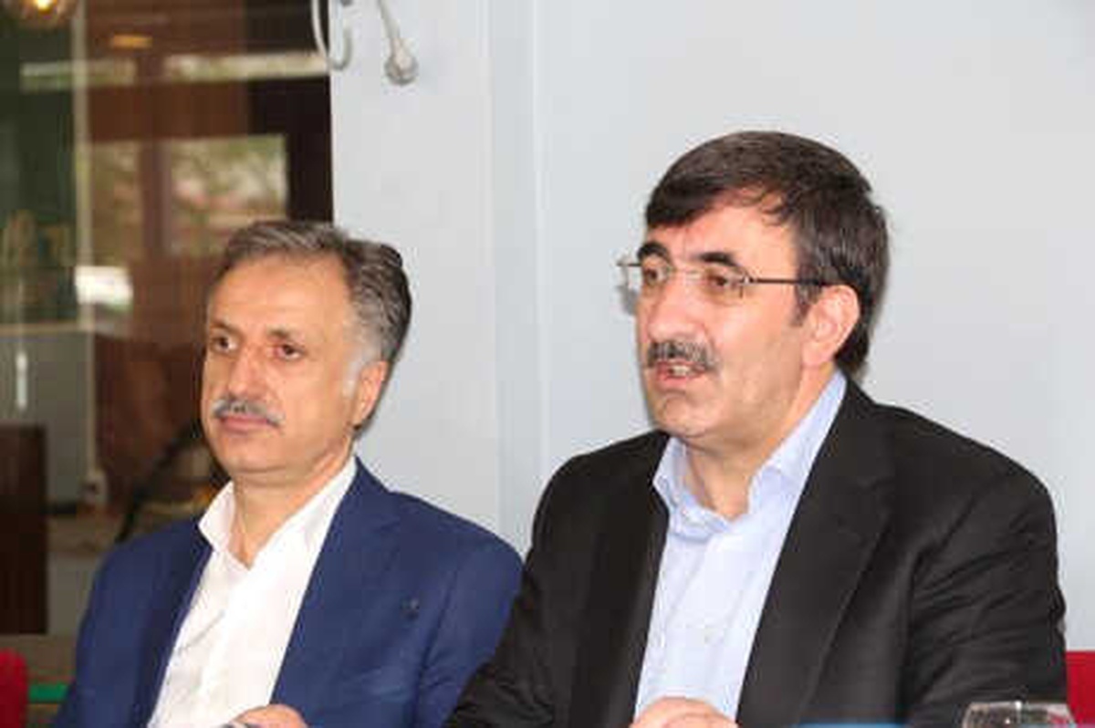 AK Parti\'li Yılmaz: Ohal\'in Kalkması, Terörle Mücadelenin Zayıflayacağı Anlamına Gelmiyor