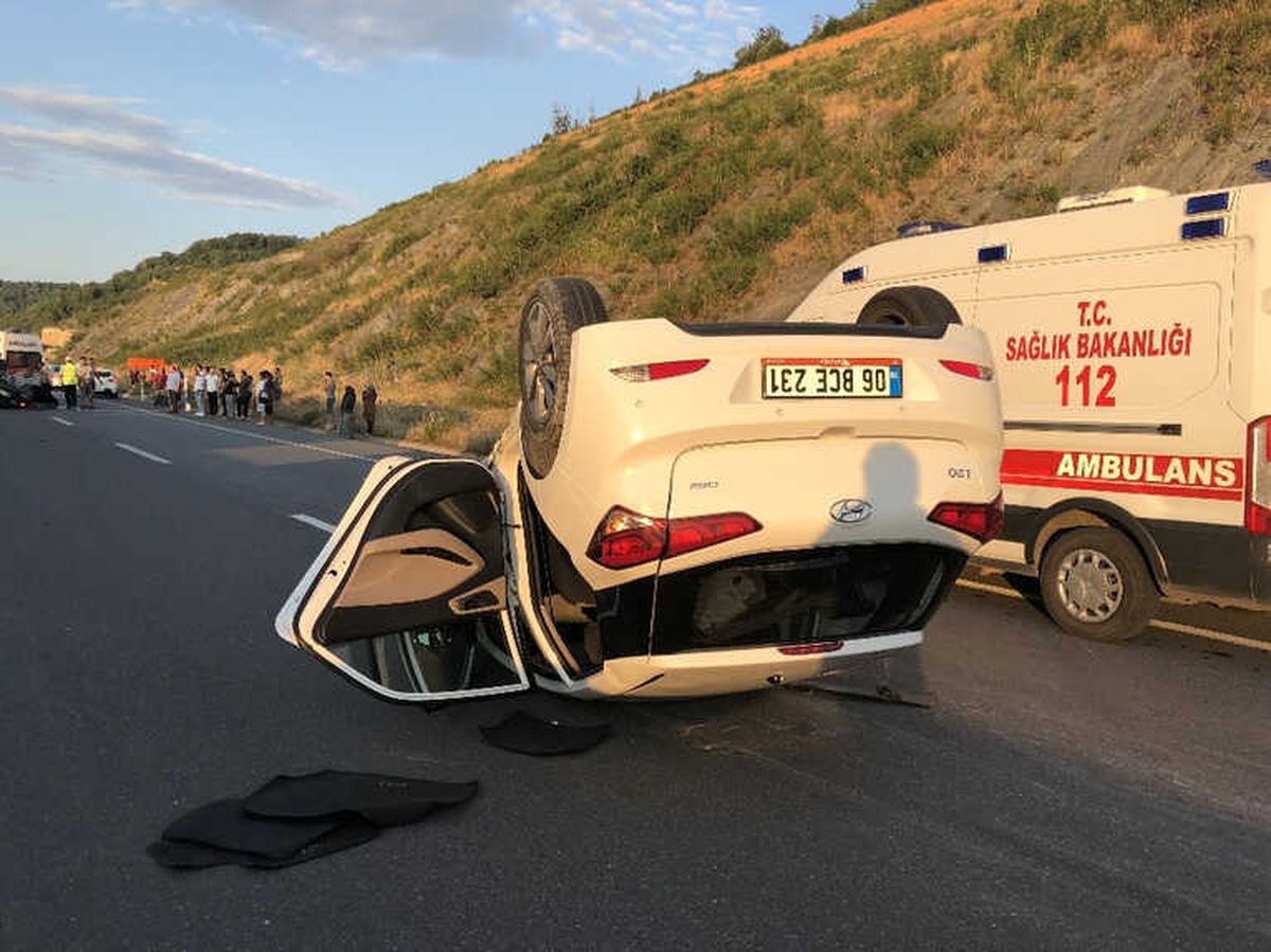 Alaplı\'da Trafik Kazası: 5 Yaralı