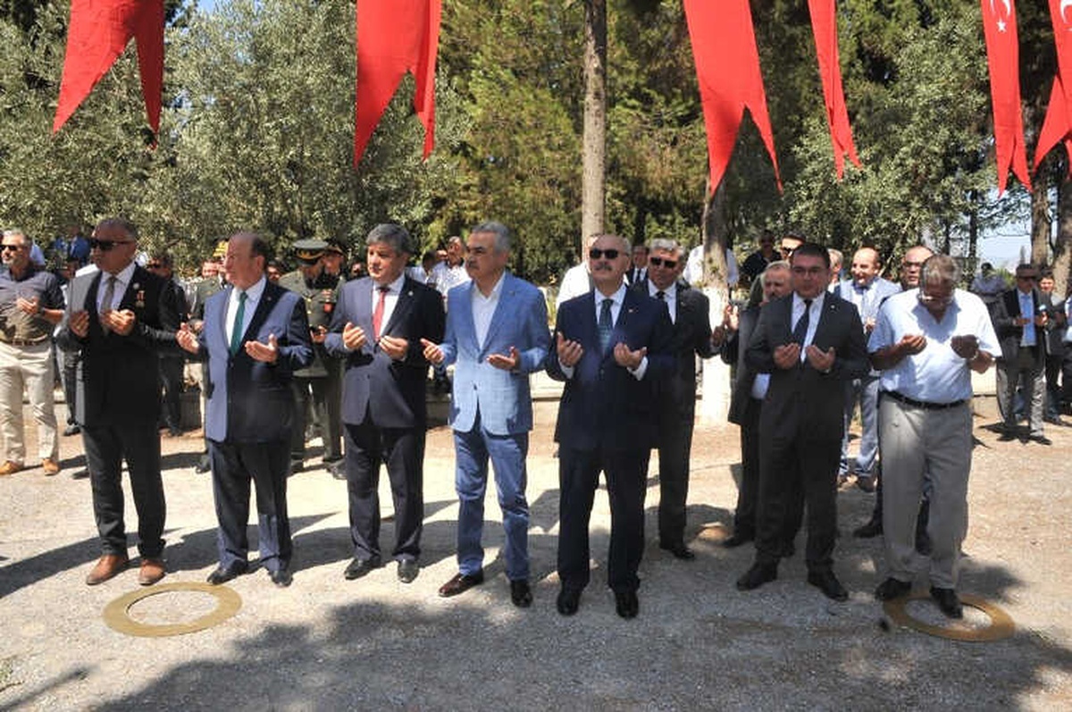 Aydın\'da 15. Temmuz Şehitleri Dualarla Yad Edildi