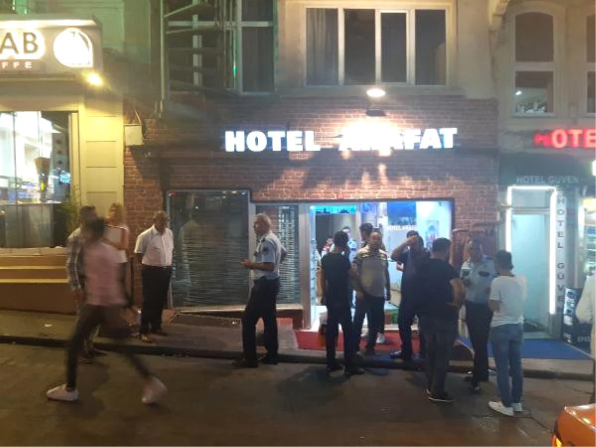 Beyoğlu\'nda Yaşlı Adam Otel Odasında Ölü Bulundu