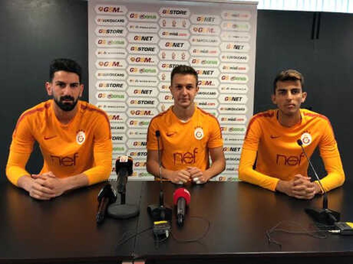 Galatasaray\'ın Genç Kalecileri Kampta Konuştu
