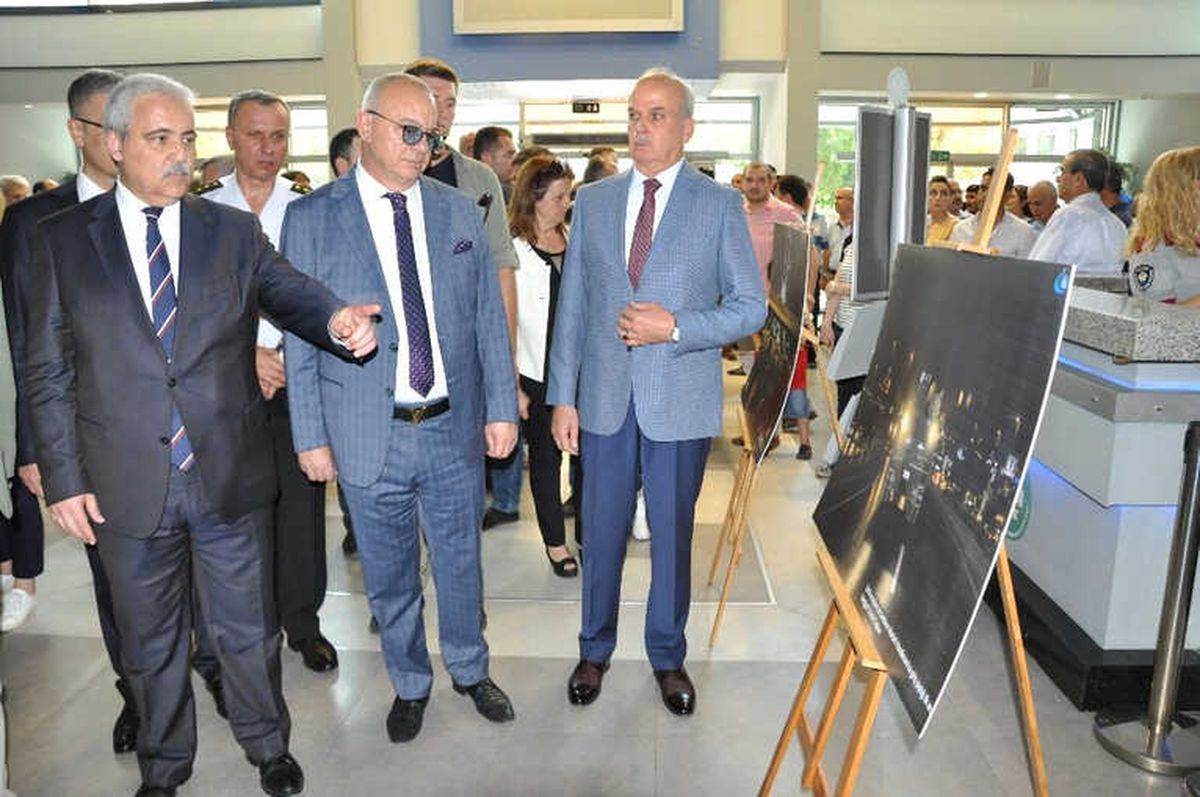 İha\'dan Manisa\'da 15 Temmuz\'u Unutturmayan Fotoğraf Sergisi