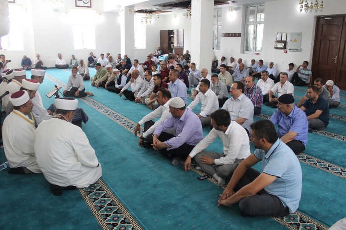 Kahta İlçesinde Şehitler İçin Mevlit Okutuldu