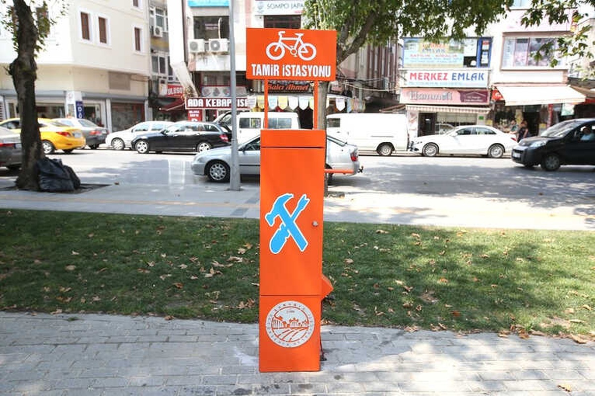 Sakarya\'ya 9 Adet Bisiklet Tamir İstasyonu Kuruldu
