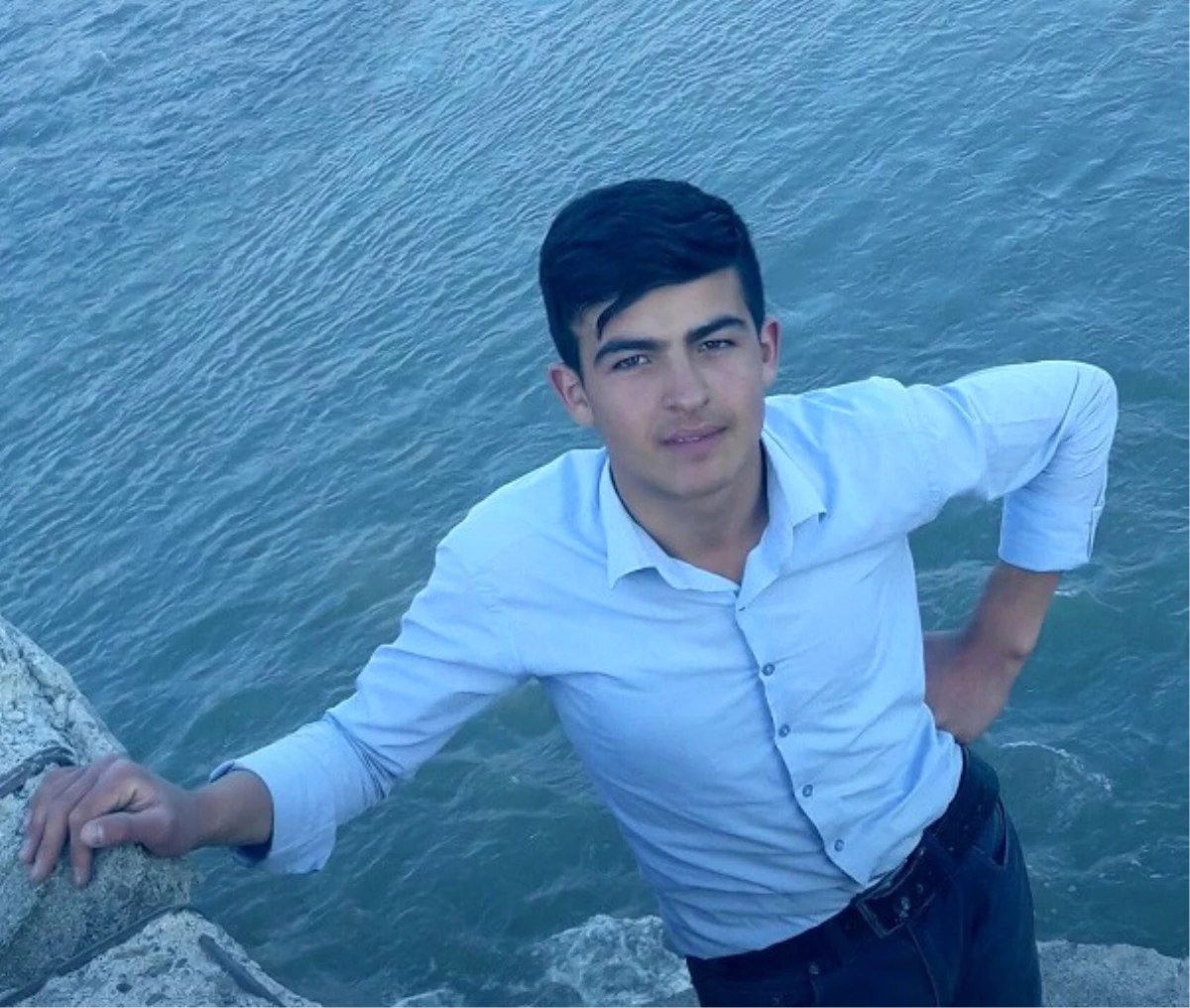 Serinlemek İçin Aras Nehri\'ne Giren 14 Yaşındaki Çocuk Boğuldu