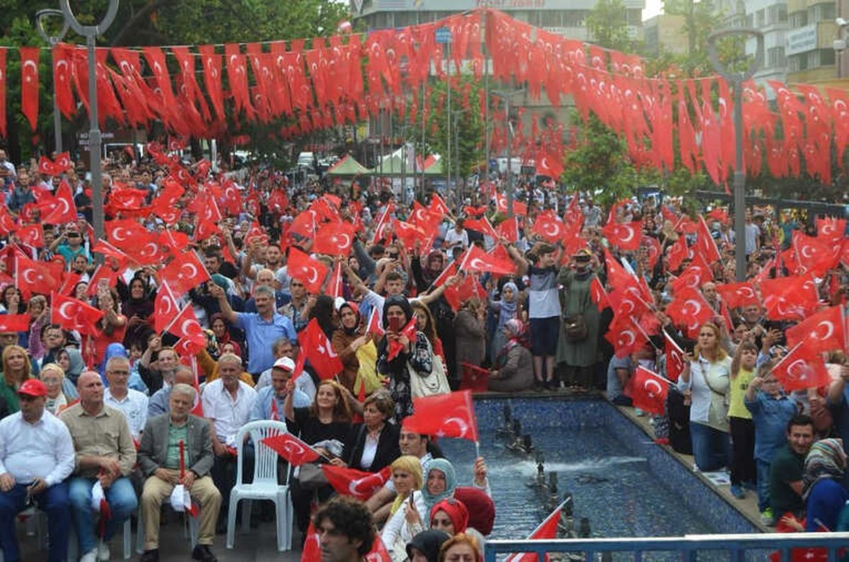 Trabzon\'da 15 Temmuz Yürüyüşü
