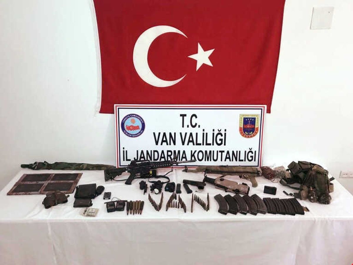 Van\'da Terör Operasyonu: 1 Terörist Sağ Olarak Yakalandı