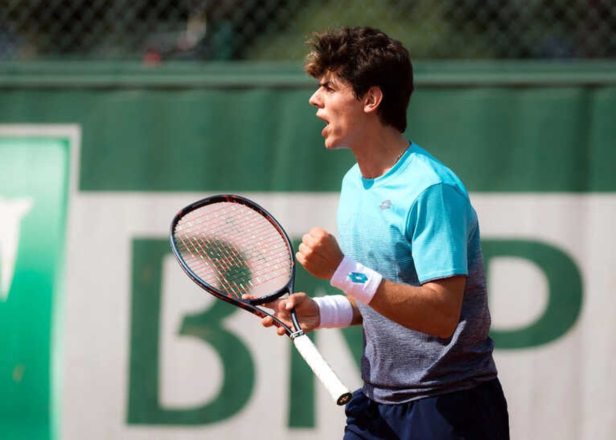 Wimbledon Gençler Şampiyonası Şampiyon Bir Türk