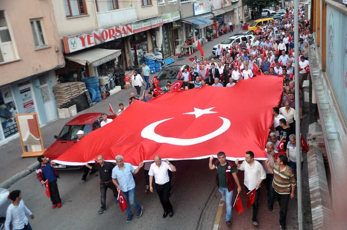 Yenice\'de \'Milli Birlik Yürüyüşü\' Yapıldı