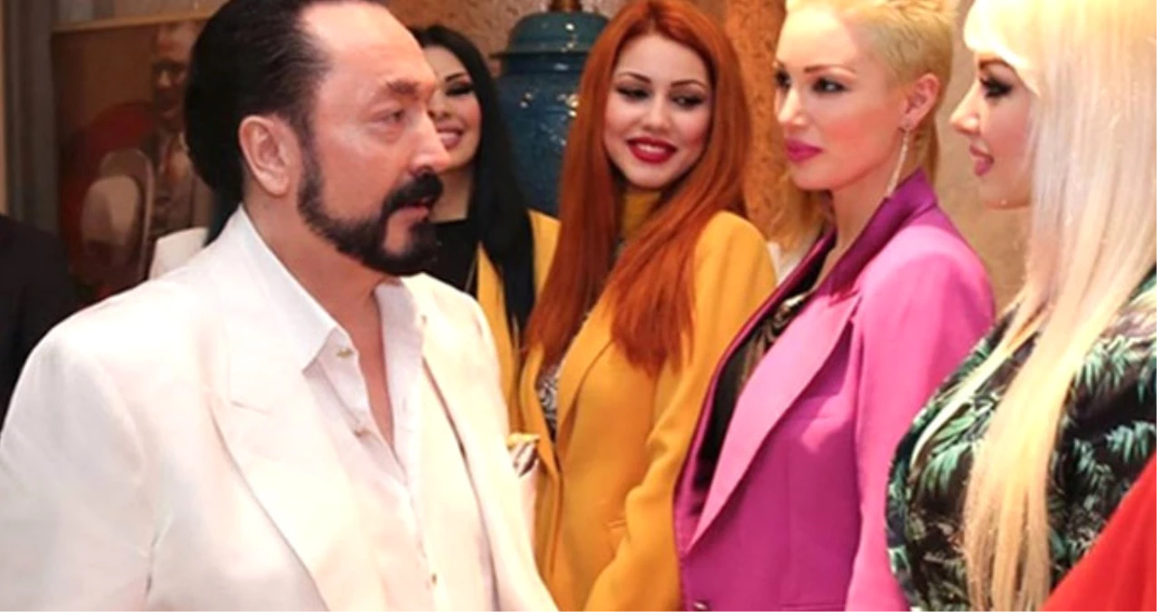 Adnan Oktar\'ın Örgütüne Alınan Kızlar Aileleriyle Eskort Kızlar Aracılığıyla Görüşüyorlarmış