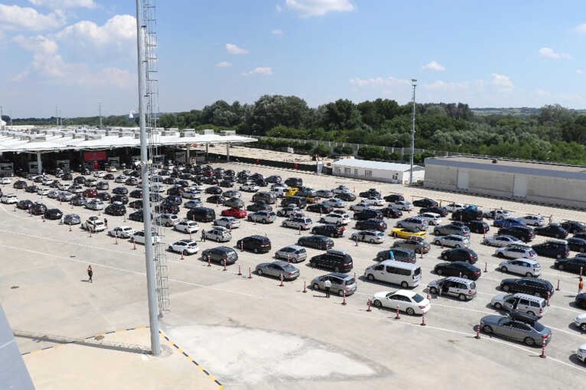 Akın Akın Geliyorlar: 24 Saatte 36 Bin Yolcu, 7 Bin 66 Araç