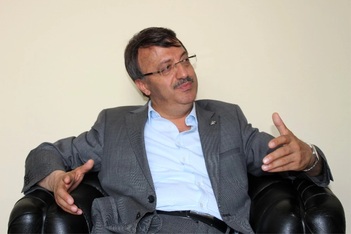Başkan Türkmenoğlu: "Yerel Seçimlerde Hedefimiz Vanlının Gönlüne Girmek"