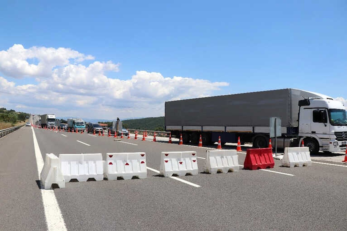 Bolu Tem Otoyolu\'nda 28 Gün Sürecek Çalışma Başladı