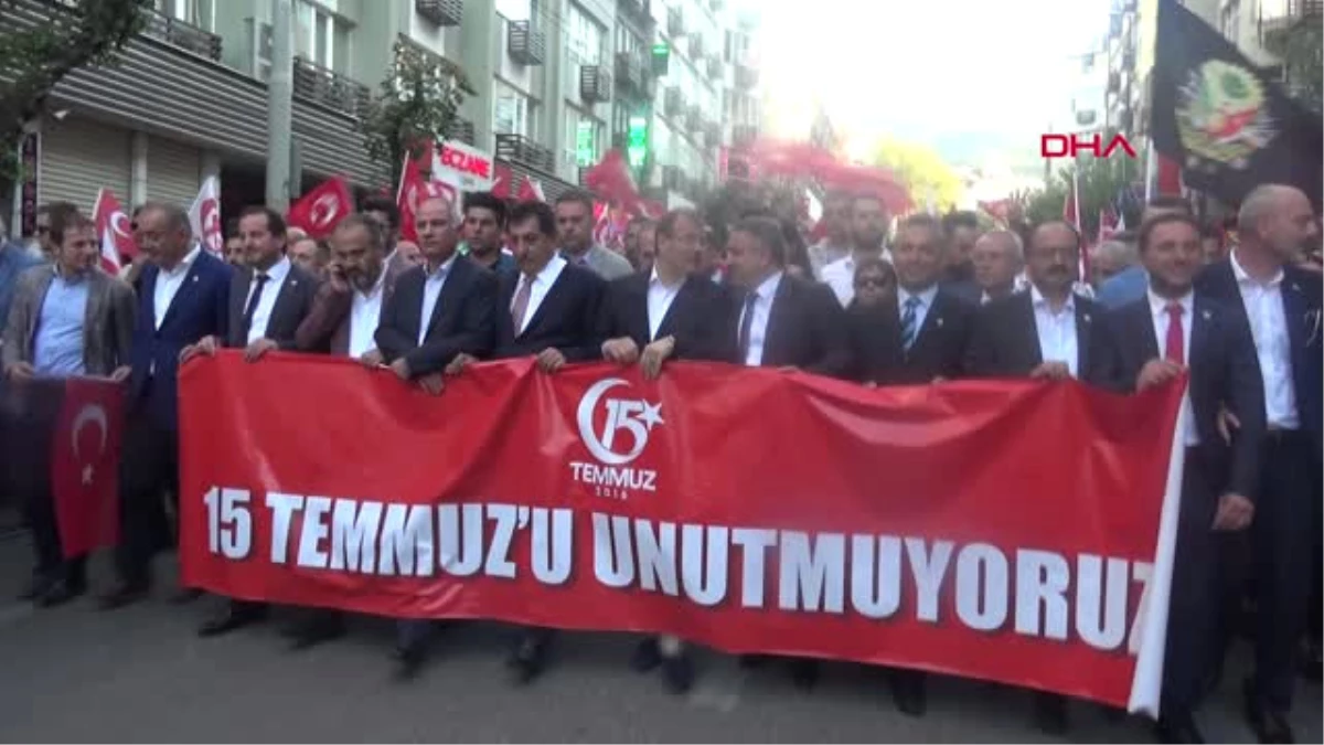 Bursa\'da Binlerce Kişi 15 Temmuz İçin Meydana Çıktı Hd