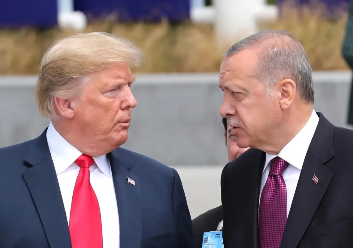 Trump\'la Telefonda Görüştü