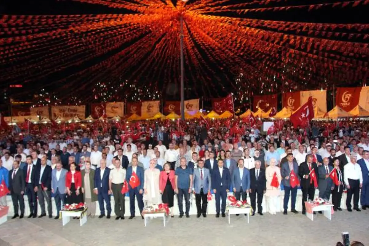 Gaziantep\'te 15 Temmuz Coşkuyla Kutlandı