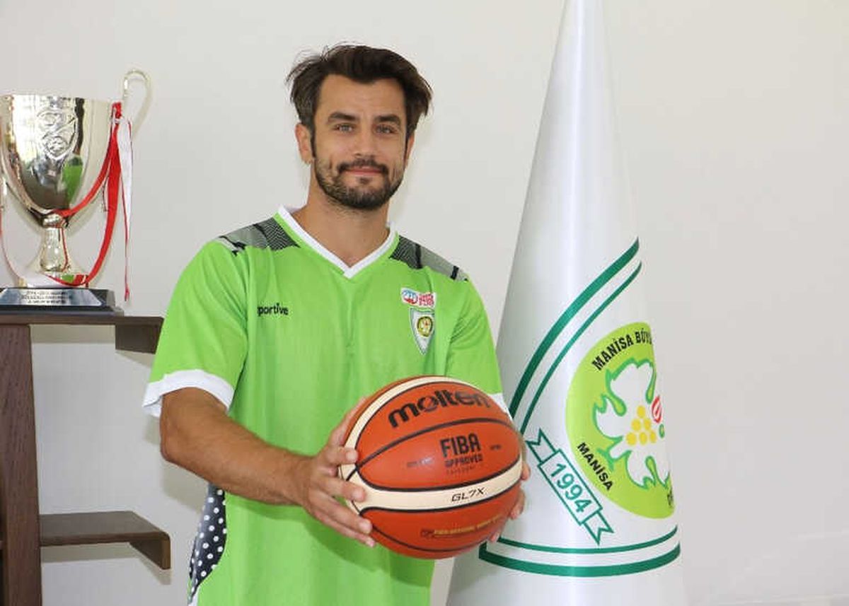 Gurur Baybora, Manisa Büyükşehir Belediyespor\'da
