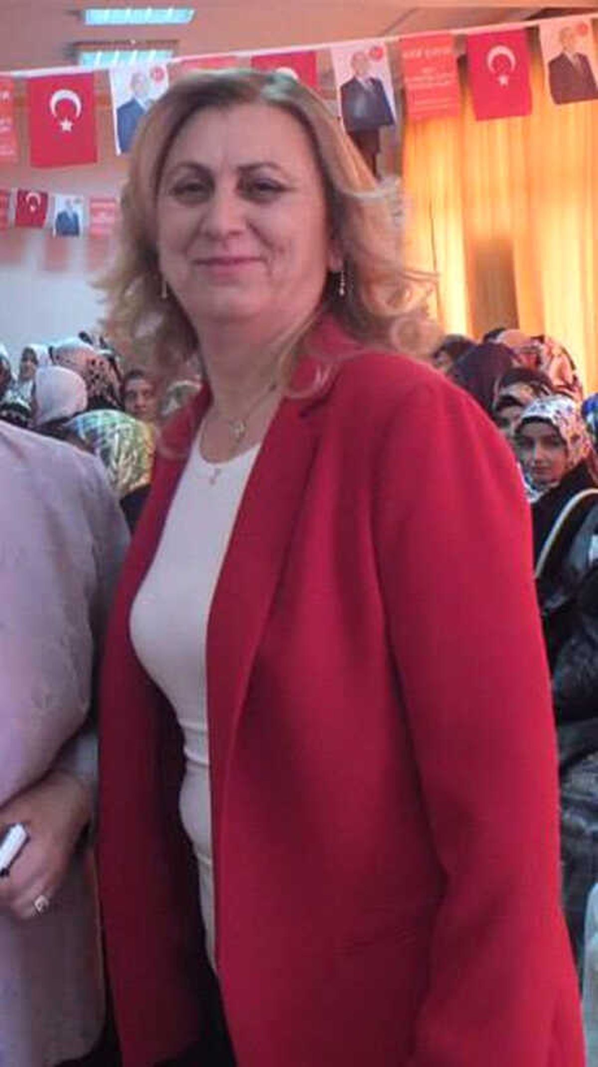 Ilgaz\'da Muhtar, Başkanın Eşi ve CHP İlçe Başkanını Vurdu