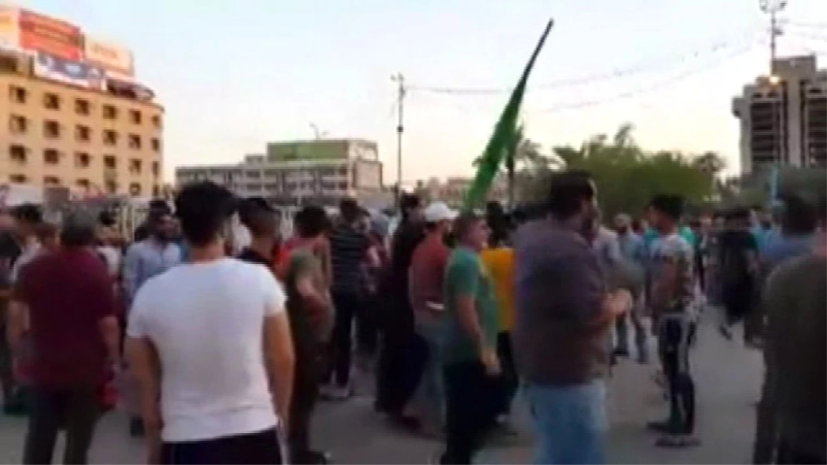 Irak\'ın Güneyindeki Gösteriler Bağdat\'a Sıçradı