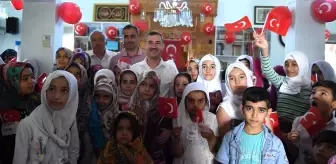 Kur'an Kursu Öğrencileri Şehitleri Dualarla Yad Etti