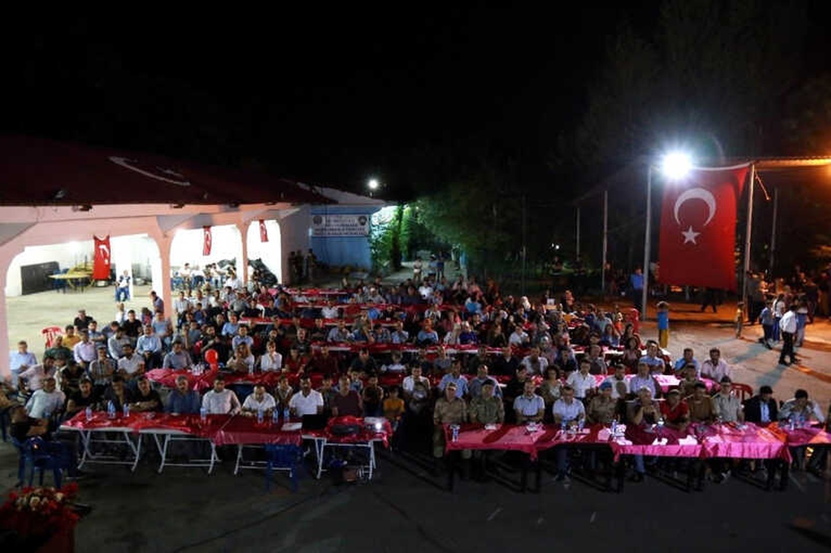Lice\'de 15 Temmuz Demokrasi ve Milli Birlik Günü Coşkuyla Kutlandı