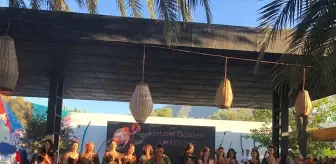 Mehmet Gündem Beach Wear Defilesi İle Fırtına Gibi Esti