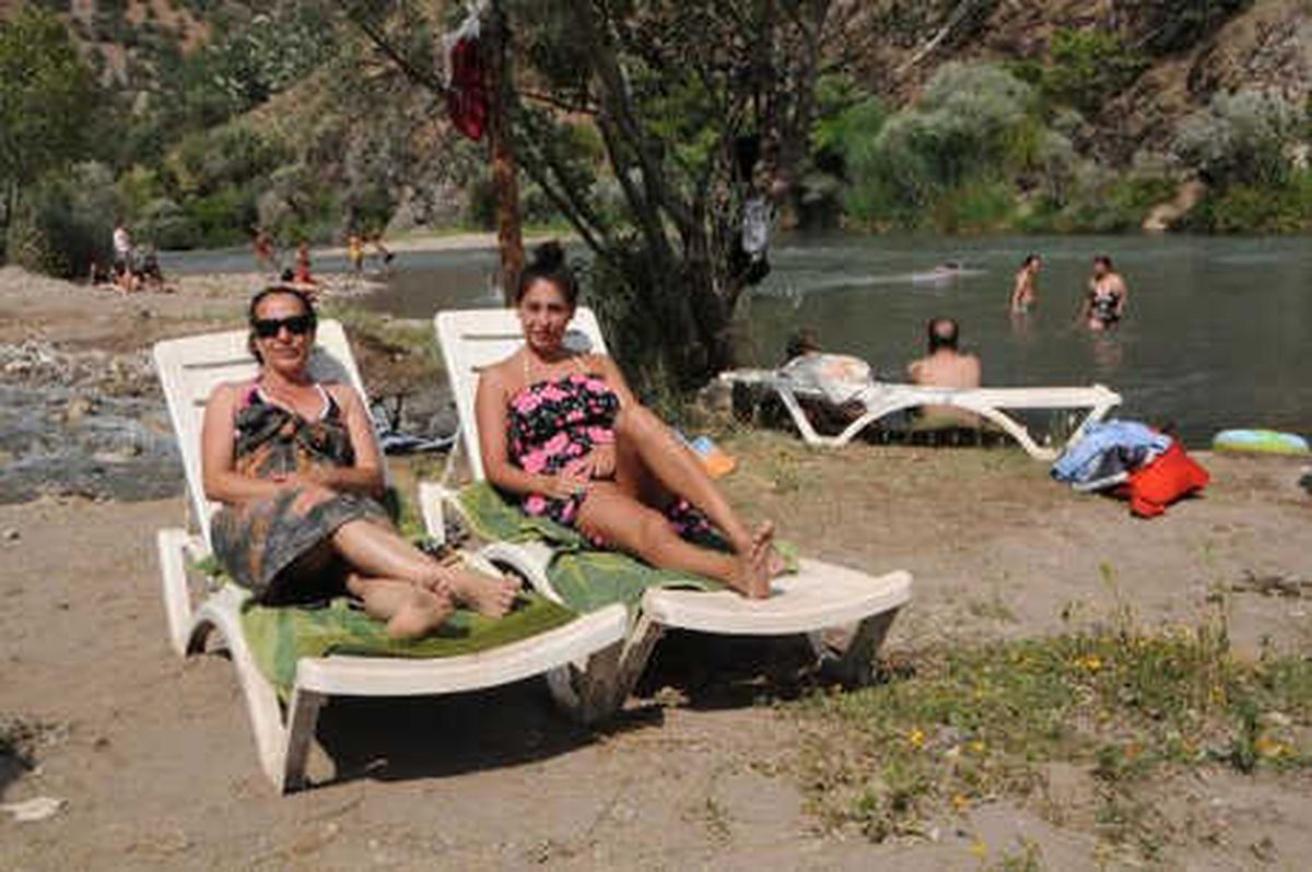 Munzur ve Pülümür Sahilleri, Ege ve Akdeniz\'i Aratmıyor