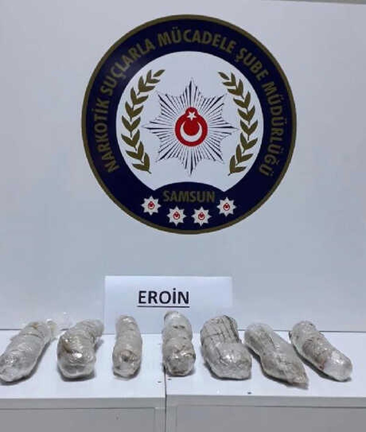 Otomobilde 3 Kilo Eroin Ele Geçirildi