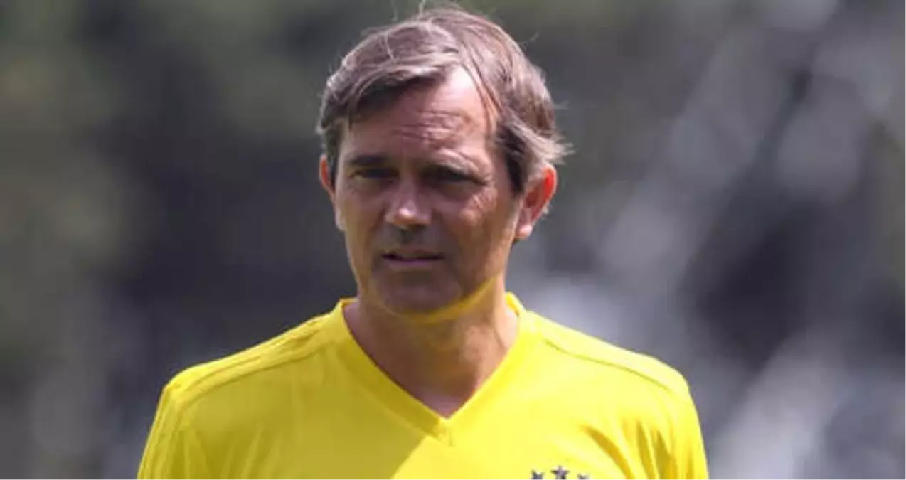 Phillip Cocu\'dan Transfer Sözleri: Yaratıcı Olmak Zorundayız