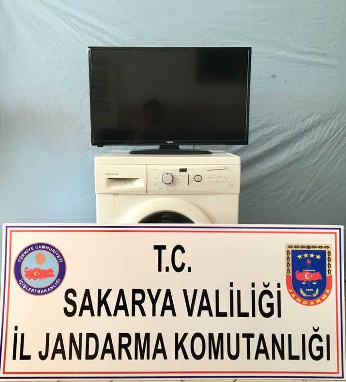 Sakarya\'da Hırsızlık Çetesi Çökertildi