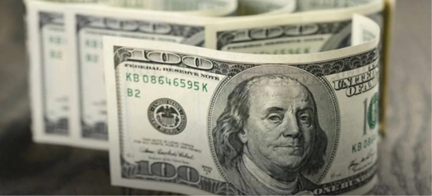 Dolar, Fitch Kararı Sonrası Haftaya Sakin Başladı