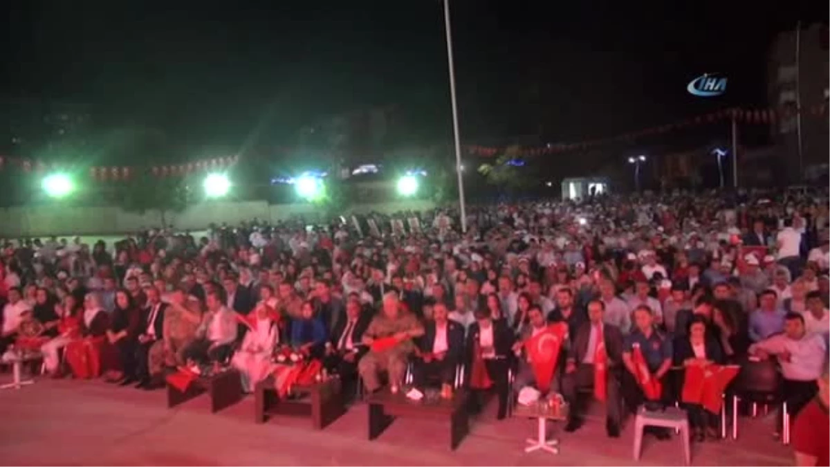 Şırnak\'ta Demokrasi Nöbeti\'ne Binlerce Kişi Katıldı