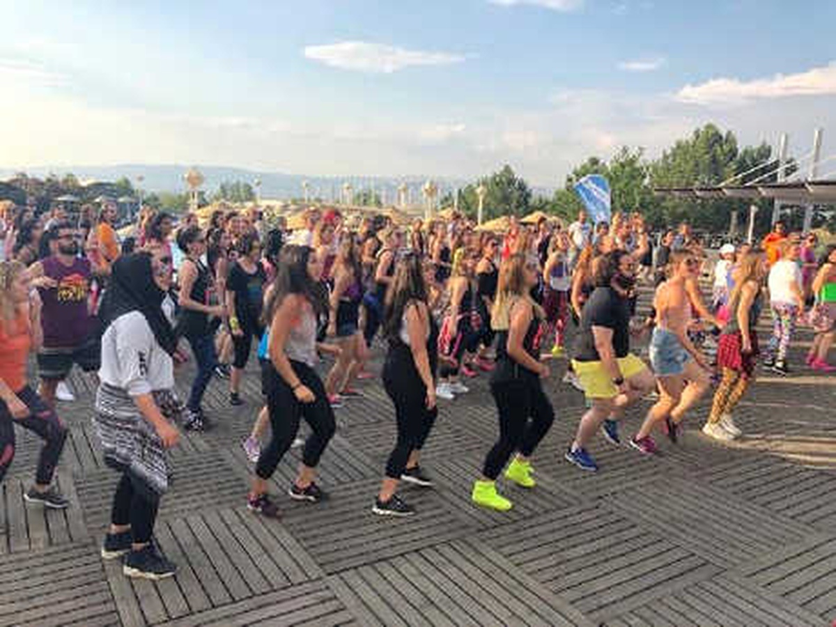 Sports International\'da \'Zumba Partisi\'