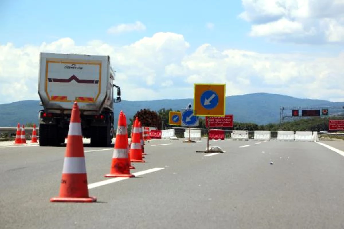 Tem\'in Bolu Geçişinde Yol Çalışması