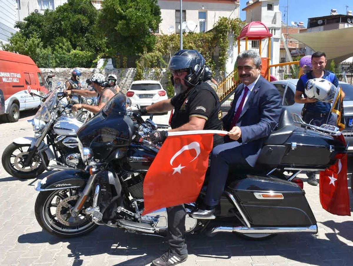 Trcc Şehir Korteji Nazilli\'de Yapıldı