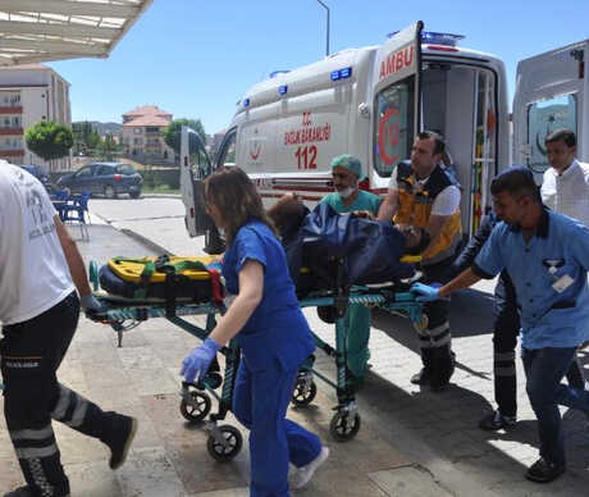 Vagonun Üstünde Yürürken Akıma Kapıldı