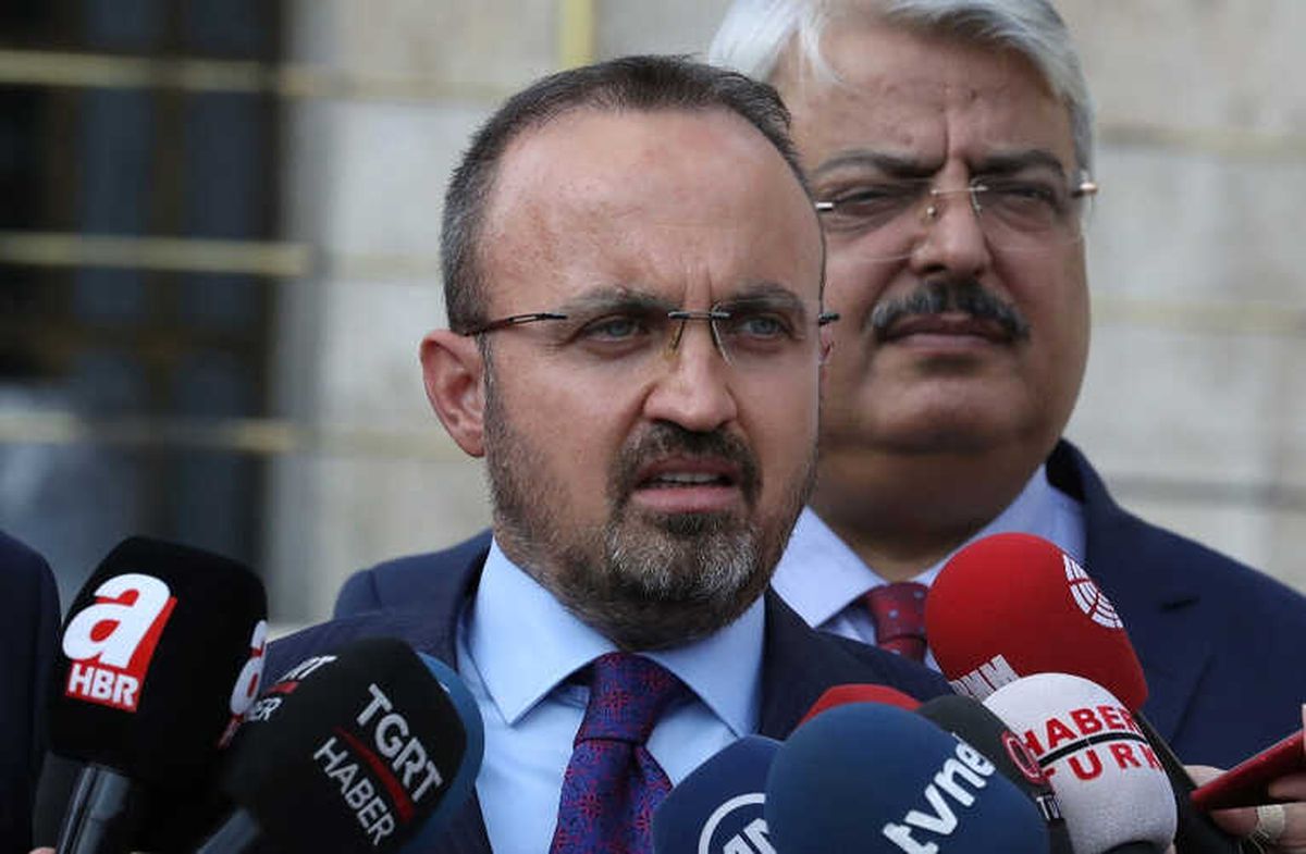 25 Yaş, 15 Bin Tl, 25 Günlük Askerlik"